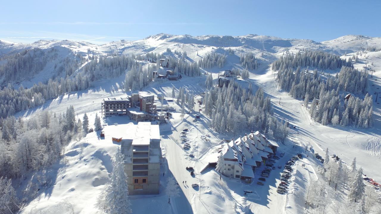 Hotel Dva Javora Jahorina Buitenkant foto